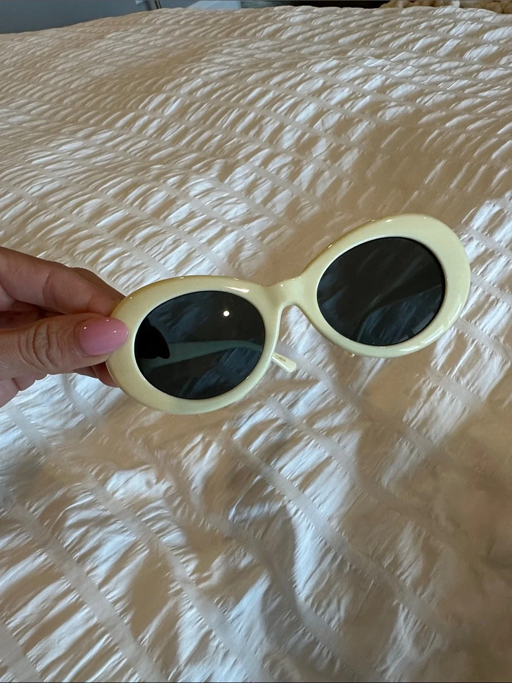 Butter Yellow Oval Retro Sunglasses Frames with Black Lenses